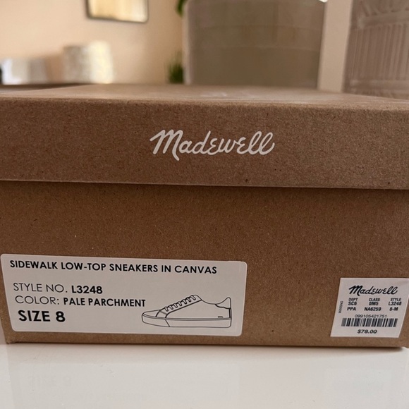 Madewell shoes - Picture 7 of 7